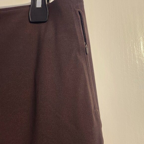 Like New Lululemon Smooth Fit Pull-On High-Rise Pant Regular in Espresso, Size 8 - Picture 4 of 6